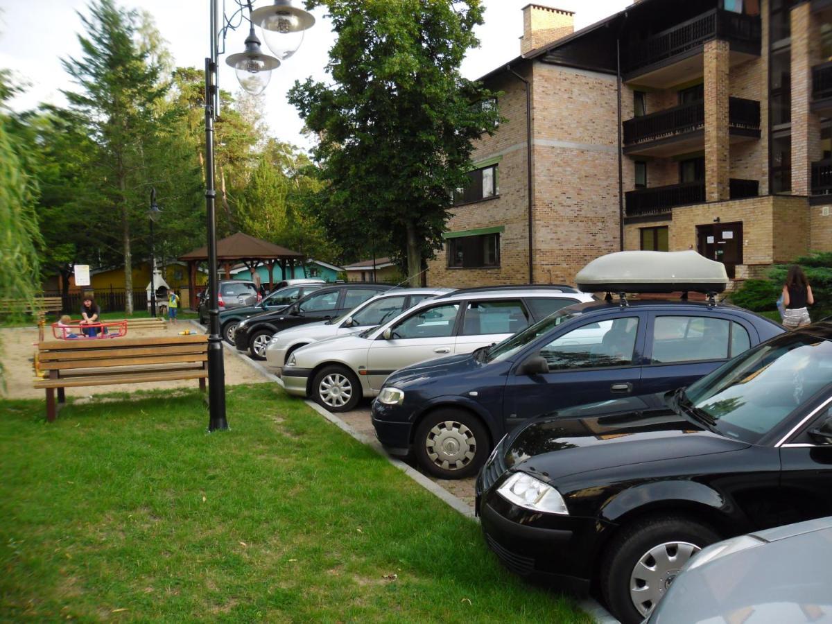 Lesny Dwor Aparthotel Mielno  Exterior photo